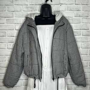 NWT Ashley by 26 International Outerwear Sherpa Puffer Jacket Size Large